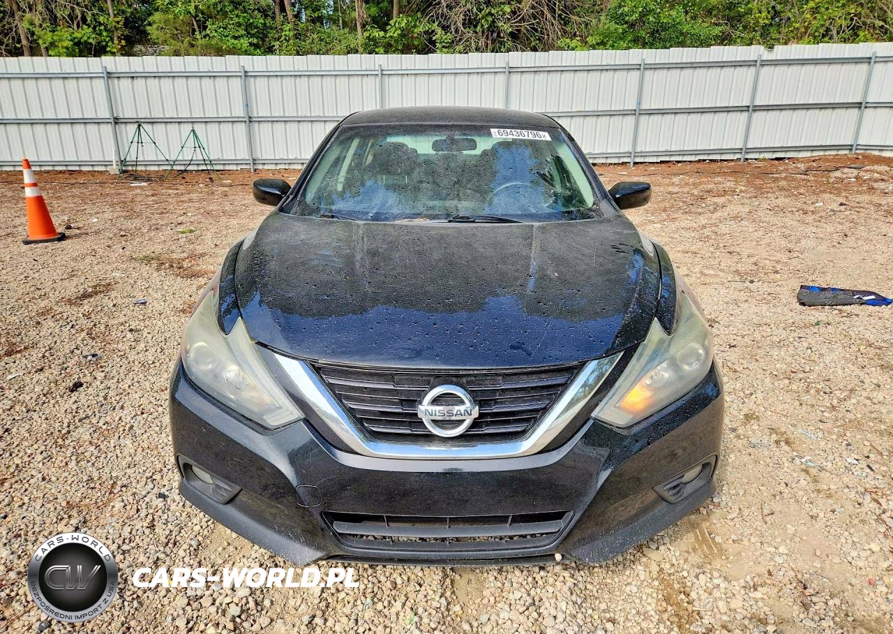 2017 Nissan Altima 2.5 Sr VIN:1N4AL3AP8HC110934 - 5
