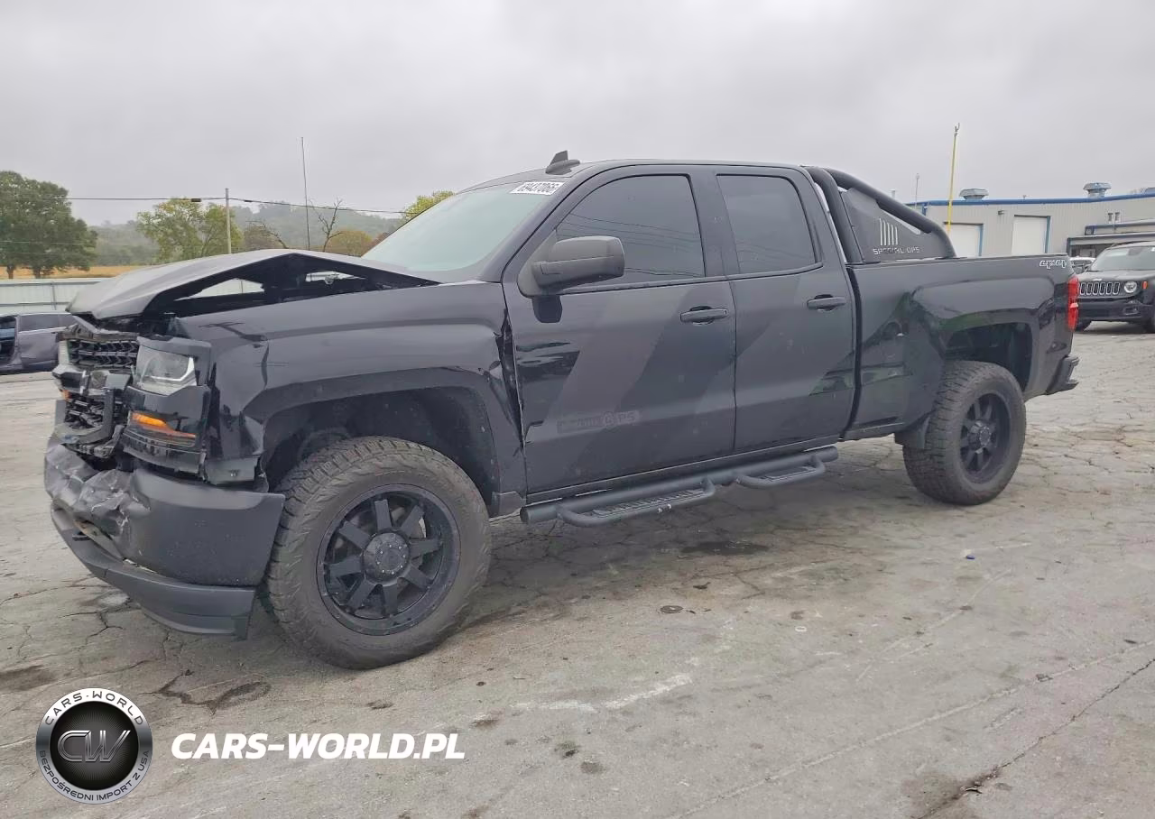 2017 Chevrolet Silverado K1500 VIN:1GCVKNEC1HZ303814 - 1