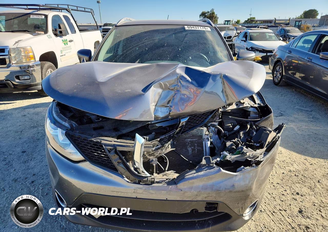 2018 Nissan Rogue Sport Sv VIN:JN1BJ1CR1JW287033 - 5