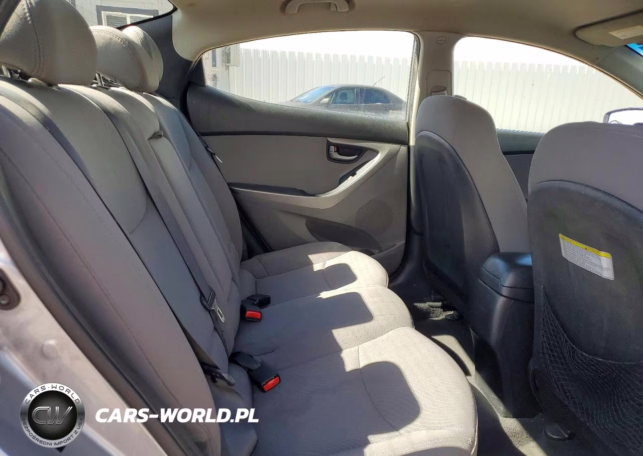 2016 Hyundai Elantra Se VIN:5NPDH4AE4GH711404 - 10
