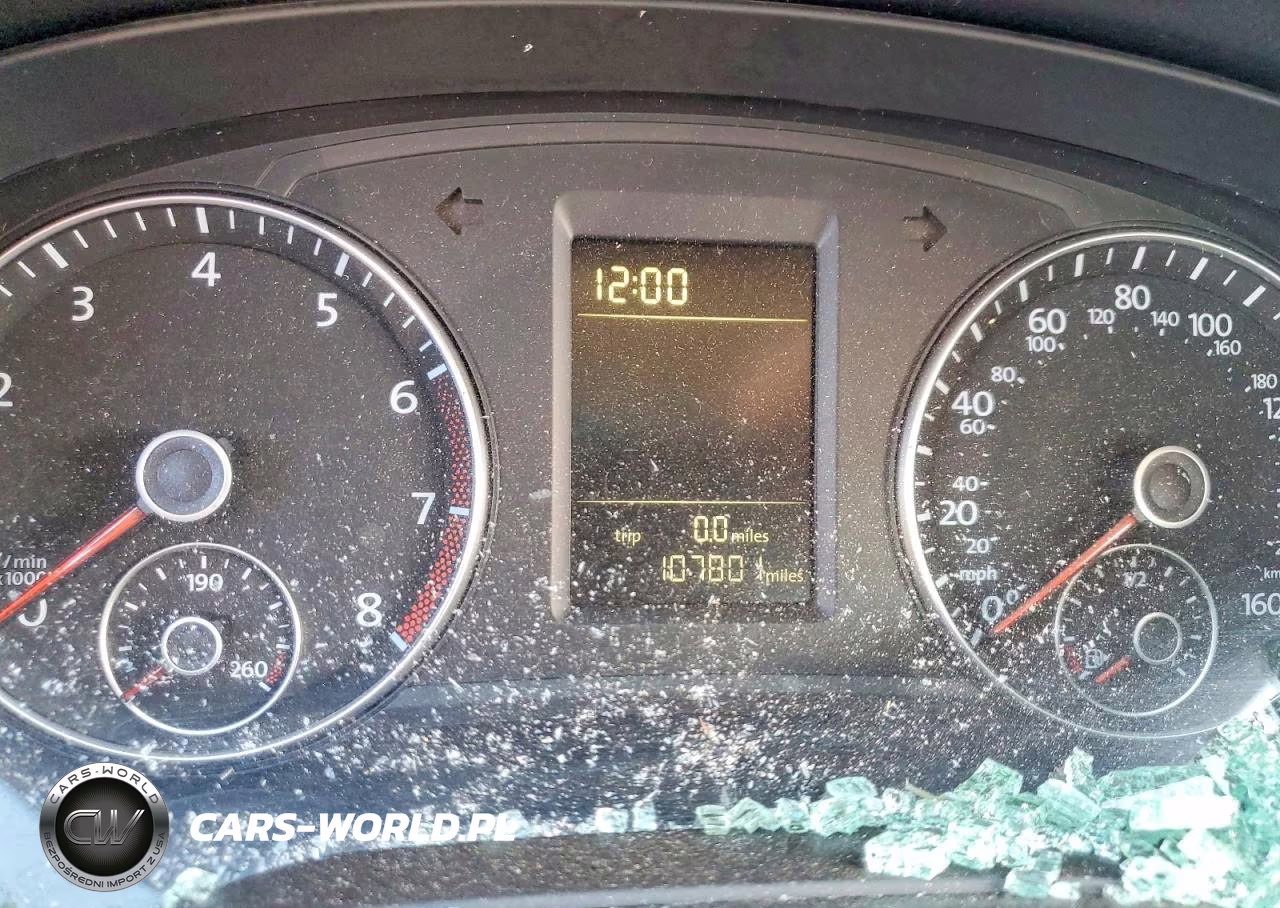 2015 Volkswagen Passat S VIN:1VWAT7A30FC067408 - 9