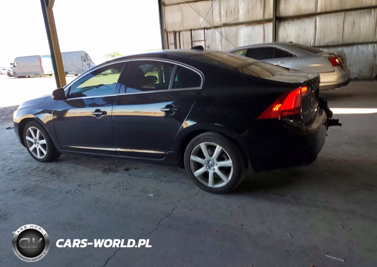 2016 Volvo S60 Premier VIN:YV126MFK6G2390621 - 2
