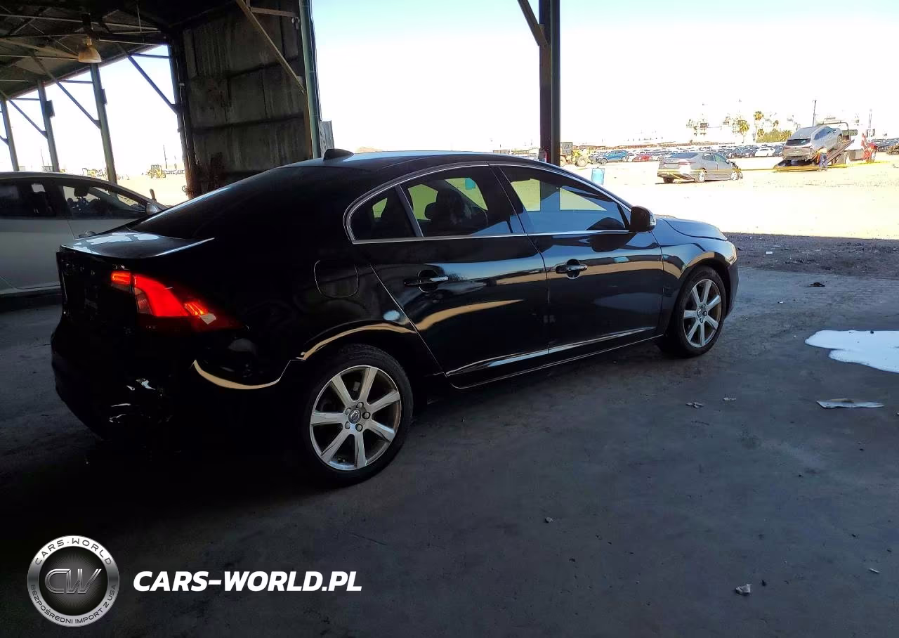 2016 Volvo S60 Premier VIN:YV126MFK6G2390621 - 3