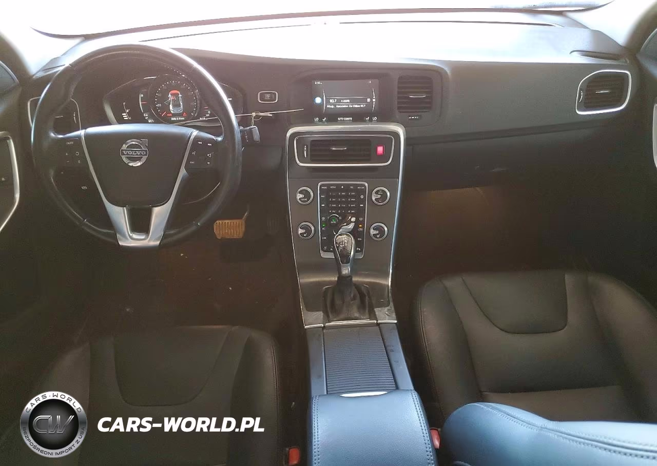 2016 Volvo S60 Premier VIN:YV126MFK6G2390621 - 8