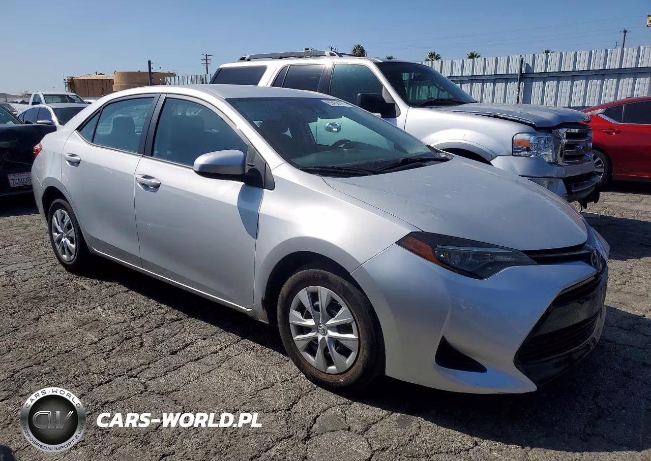 2017 Toyota Corolla L VIN:5YFBURHE9HP611325 - 4