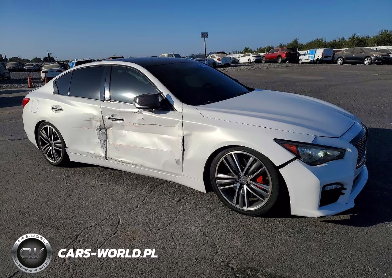 2015 Infiniti Q50 Sport VIN:JN1BV7AP4FM353201 - 4