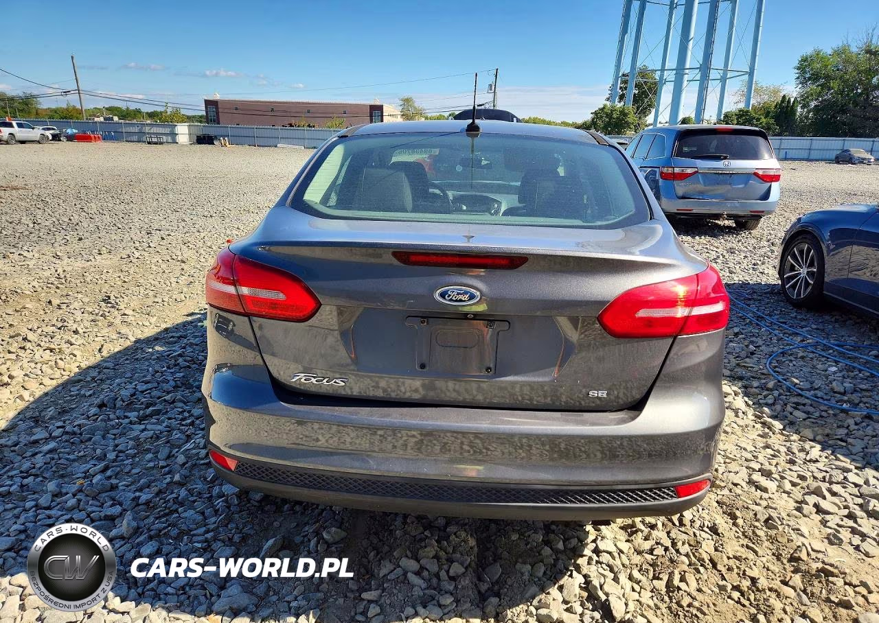 2015 Ford Focus Se VIN:1FADP3F22FL263207 - 6