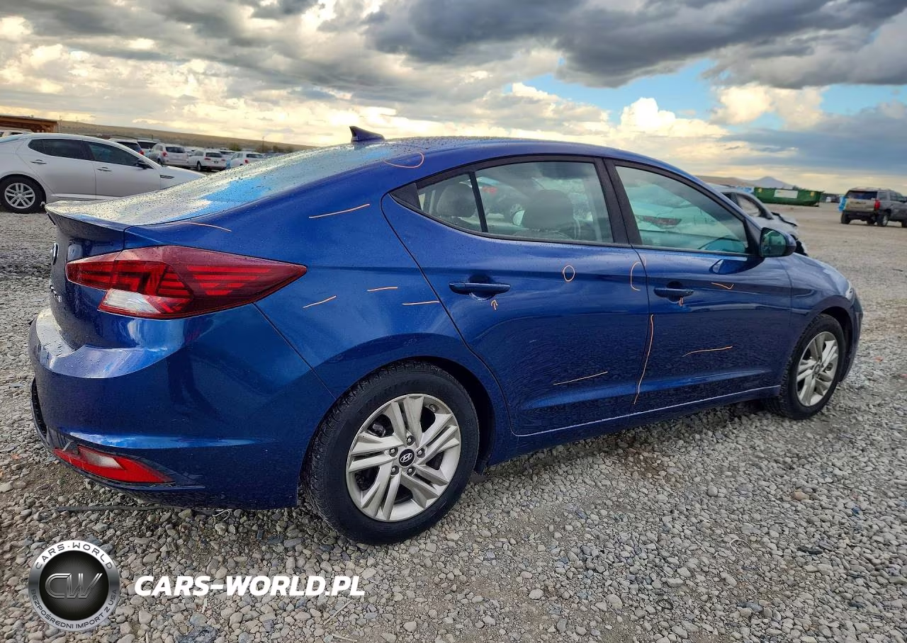 2020 Hyundai Elantra Sel VIN:5NPD84LFXLH522062 - 3