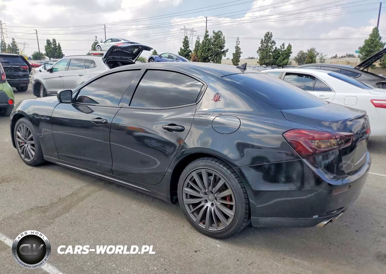 2016 Maserati Ghibli S VIN:ZAM57RSA1G1185283 - 2