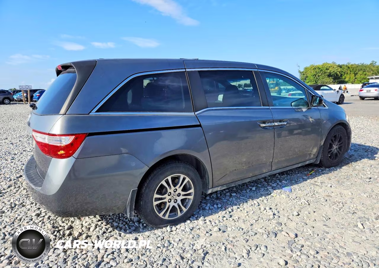 2012 Honda Odyssey Exl VIN:5FNRL5H6XCB070115 - 3