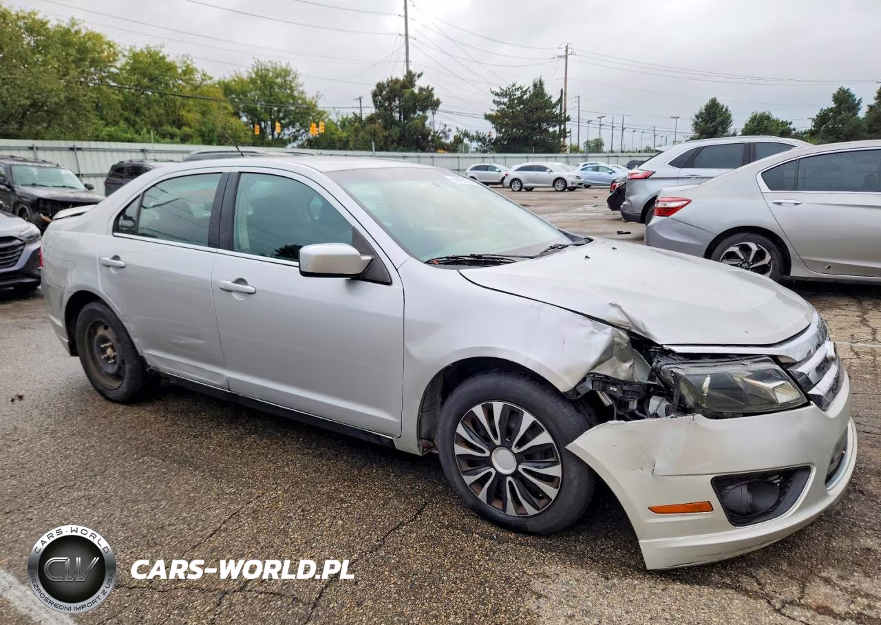 2010 Ford Fusion Se VIN:3FAHP0HA1AR273144 - 4