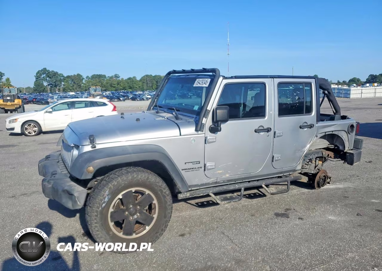 2013 Jeep Wrangler Unlimited Sport VIN:1C4BJWDG2DL667818 - 1