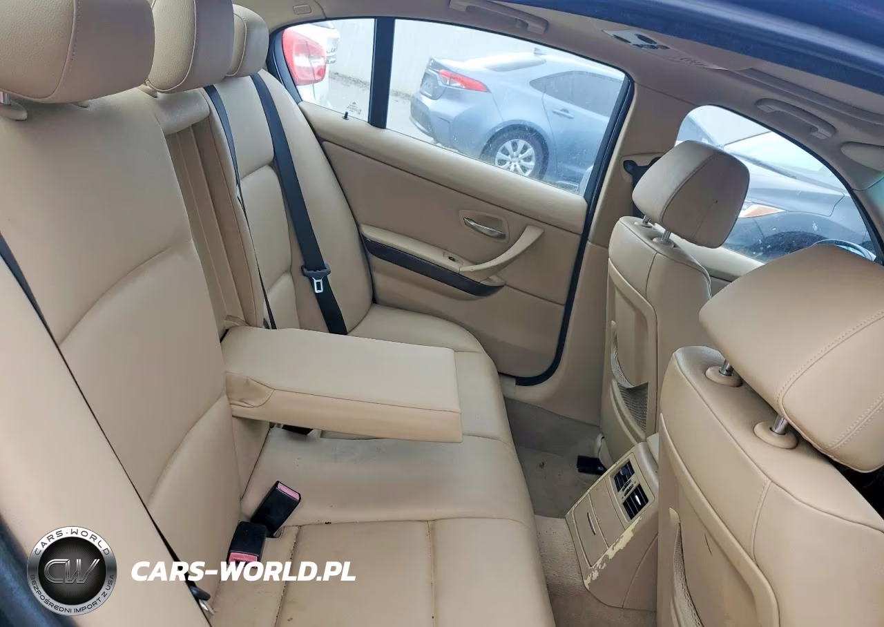 2007 BMW 328 I VIN:WBAVA375X7NL16618 - 10