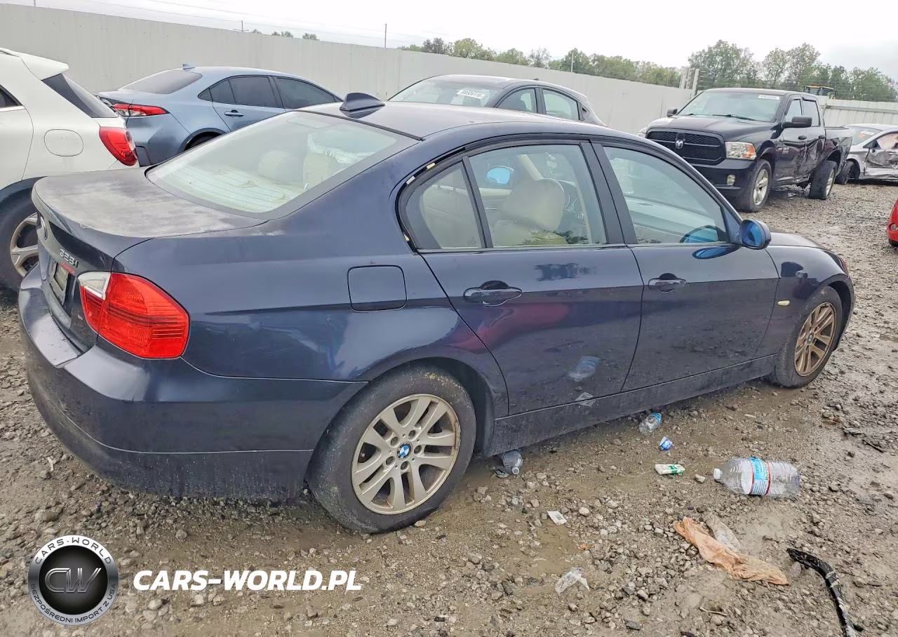 2007 BMW 328 I VIN:WBAVA375X7NL16618 - 3
