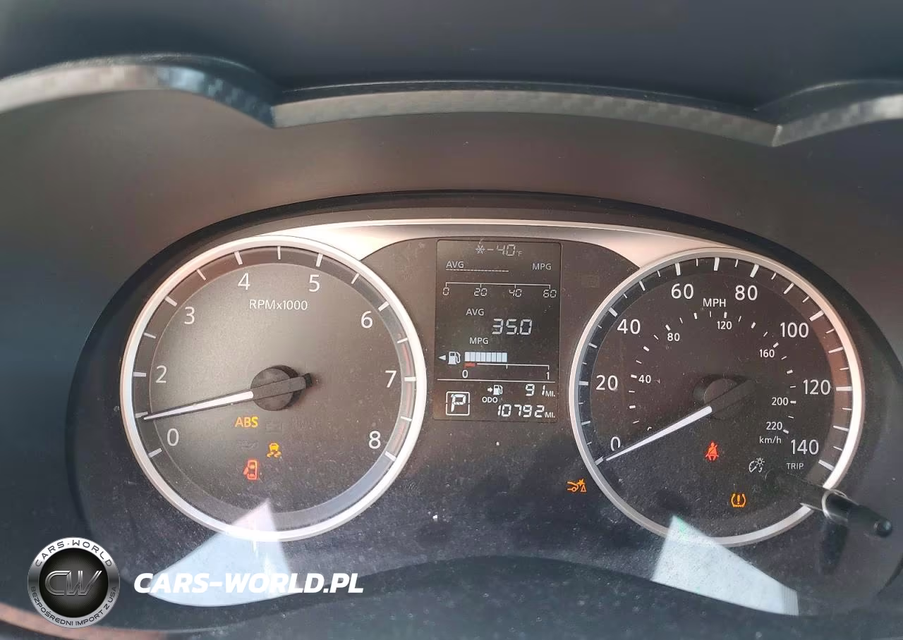 2025 Nissan Versa 1.6 S VIN:3N1CN8DV3SL838292 - 9