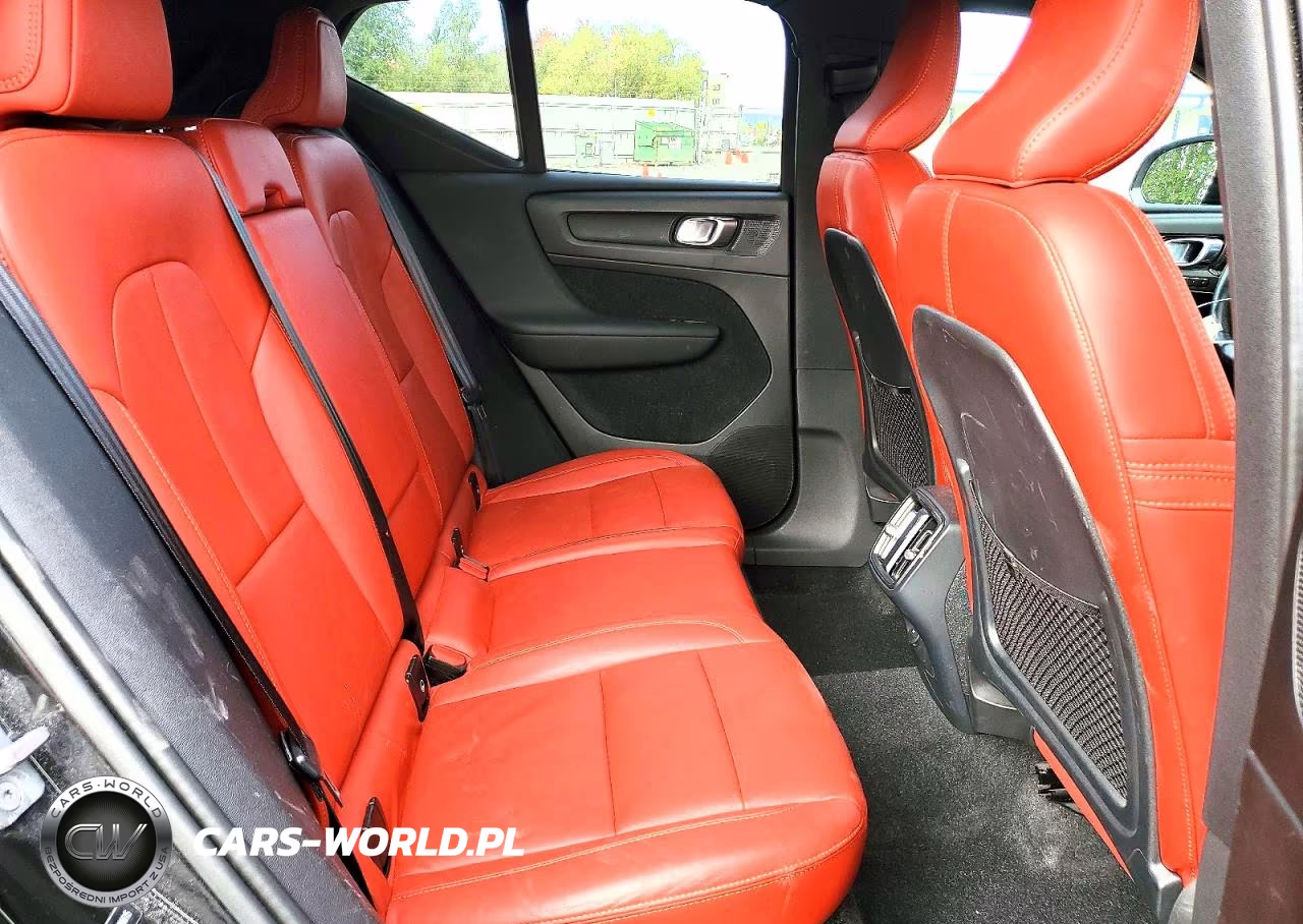 2019 Volvo Xc40 T5 Momentum VIN:YV4162XZ3K2000615 - 11