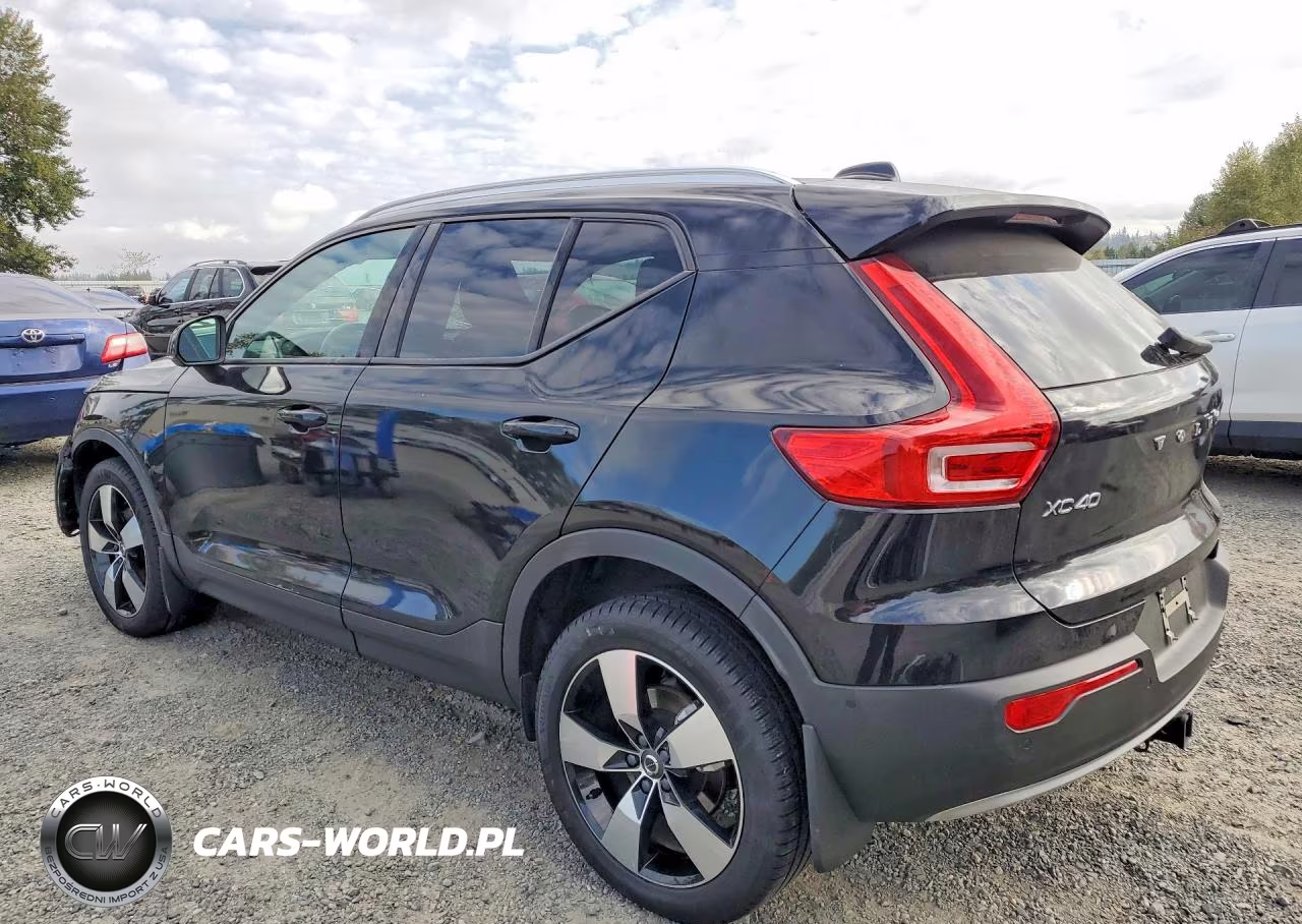 2019 Volvo Xc40 T5 Momentum VIN:YV4162XZ3K2000615 - 2