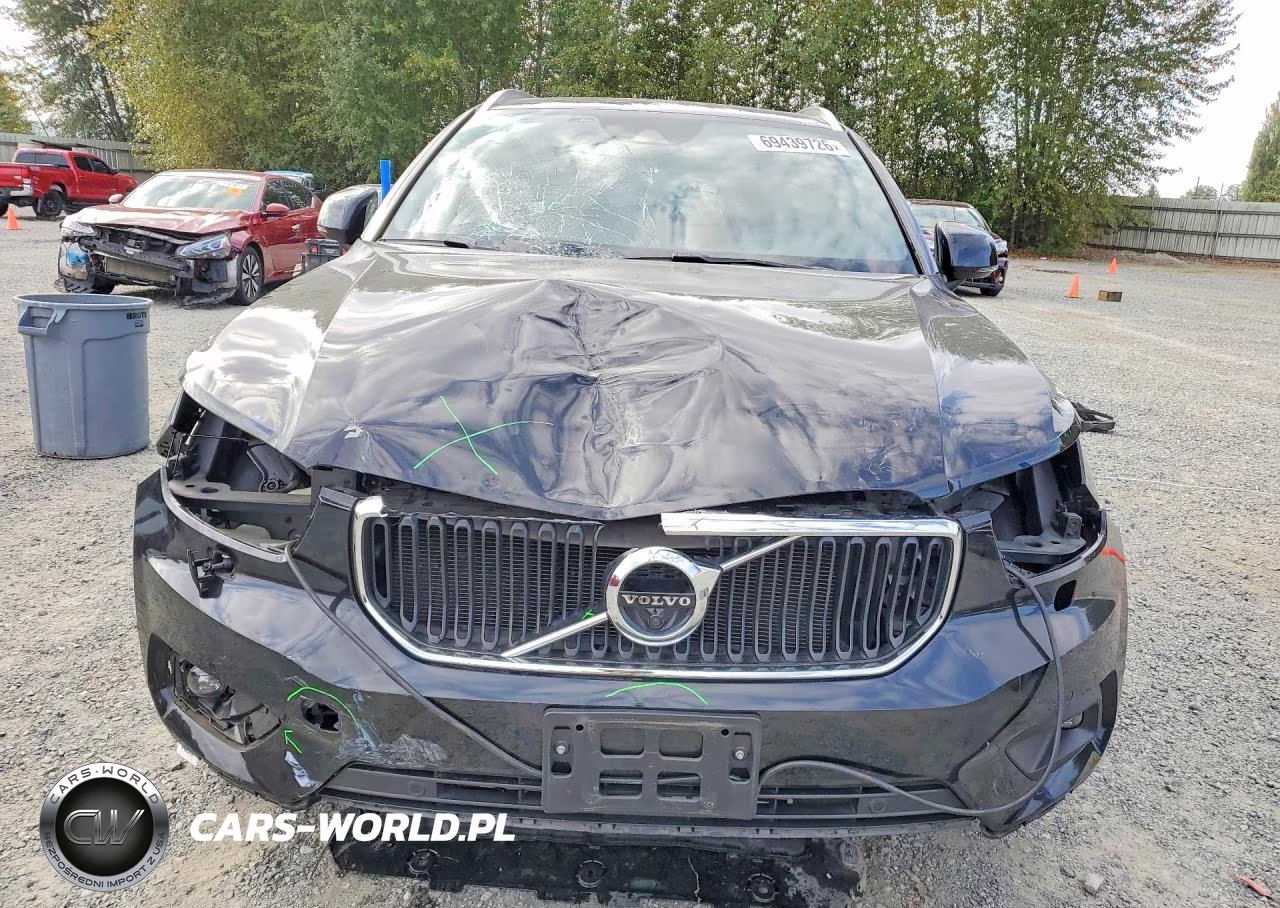 2019 Volvo Xc40 T5 Momentum VIN:YV4162XZ3K2000615 - 5