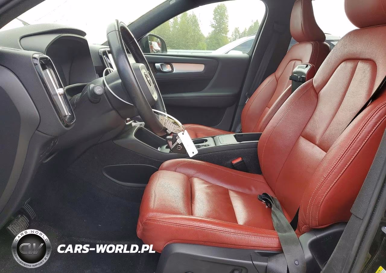 2019 Volvo Xc40 T5 Momentum VIN:YV4162XZ3K2000615 - 7