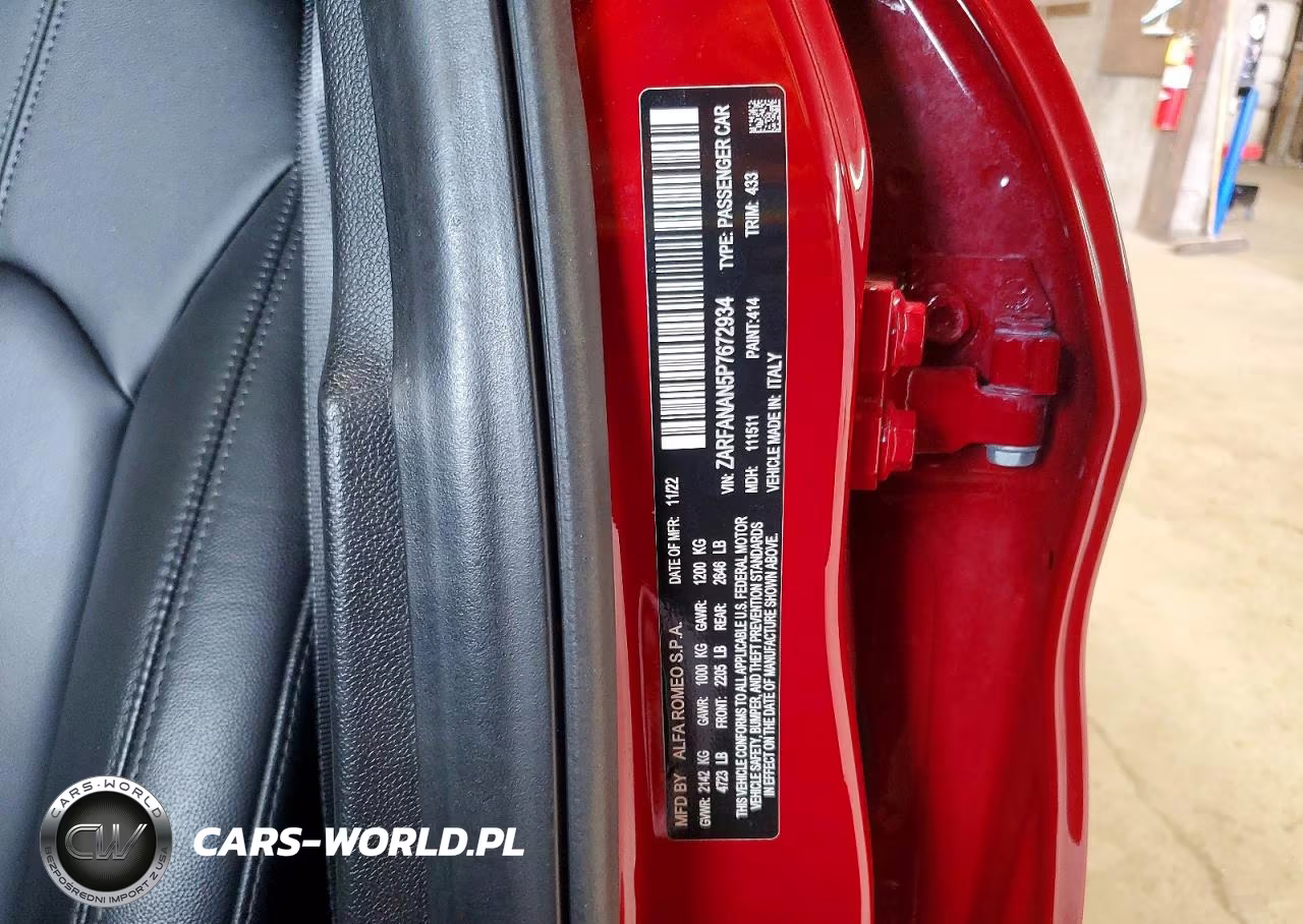 2023 Alfa Romeo Giulia Sprint VIN:ZARFANAN5P7672934 - 12