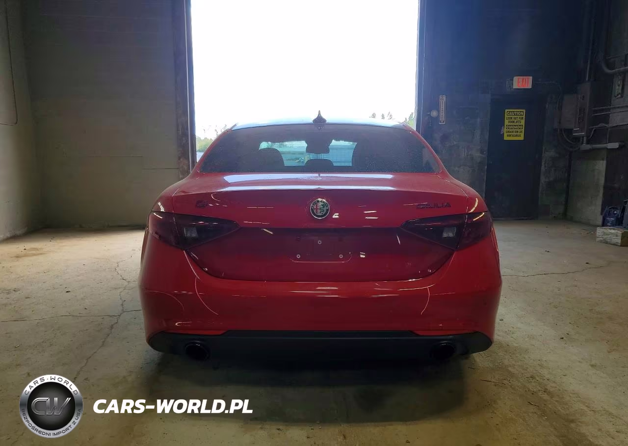 2023 Alfa Romeo Giulia Sprint VIN:ZARFANAN5P7672934 - 6