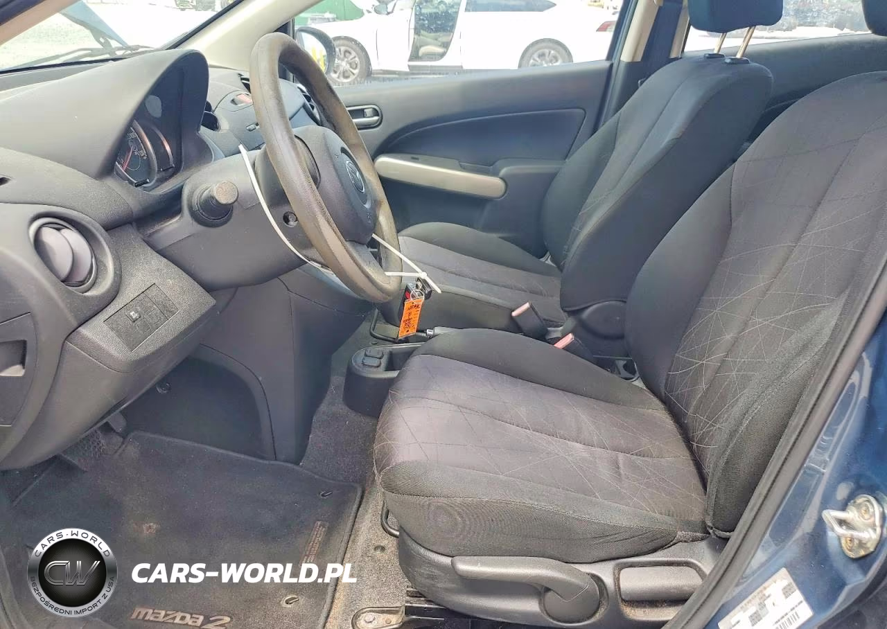 2014 Mazda Mazda2 Sport VIN:JM1DE1KY9E0188410 - 7