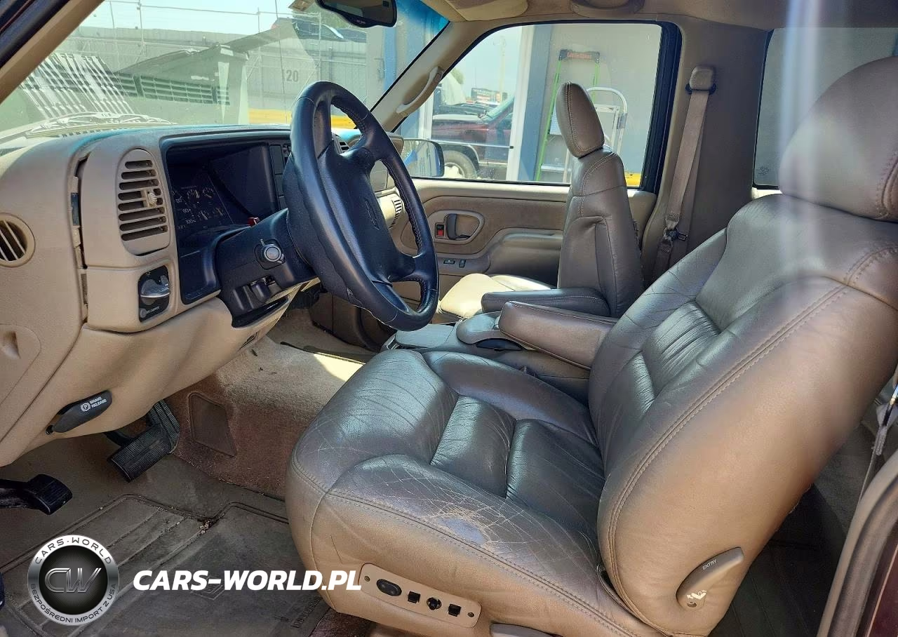 1997 Chevrolet Tahoe K1500 VIN:3GNEK18R7VG138864 - 7