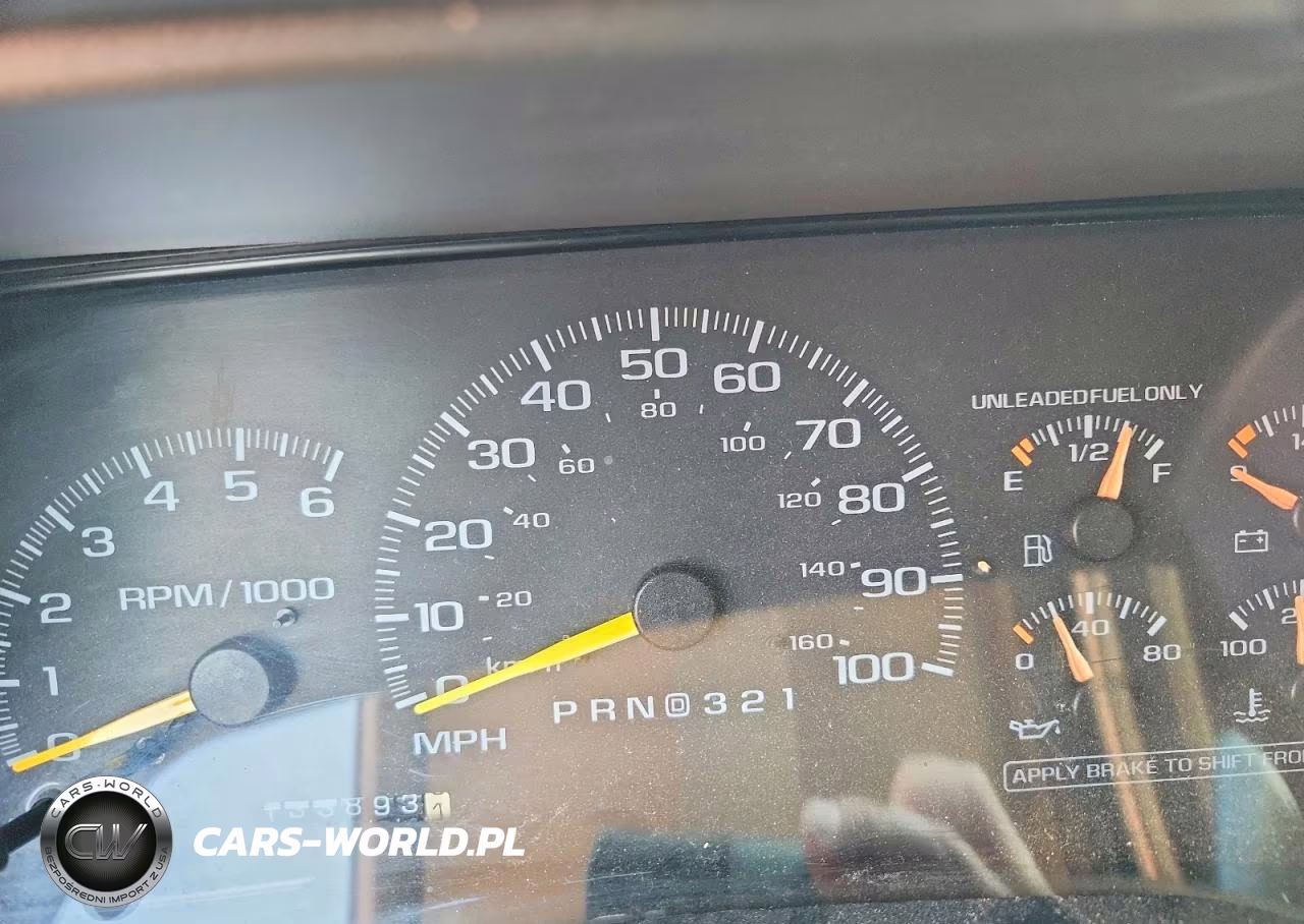 1997 Chevrolet Tahoe K1500 VIN:3GNEK18R7VG138864 - 9