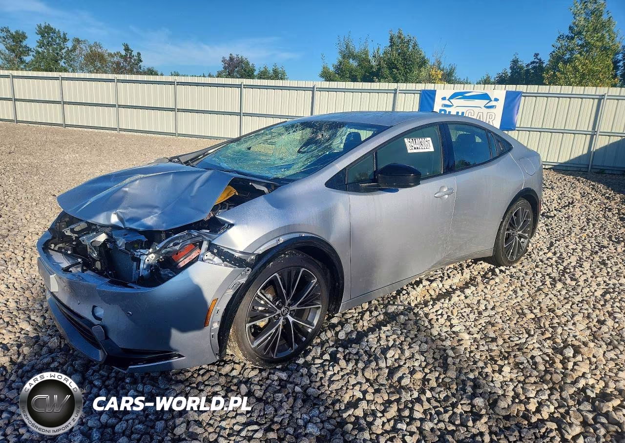 2026 Toyota Prius Xle VIN:JTDACAAU6T3082077 - 1