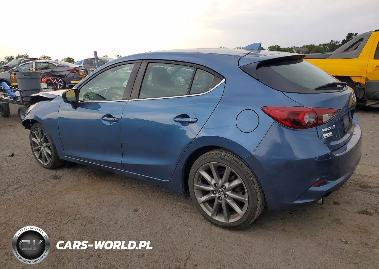 2018 Mazda 3 Grand Touring VIN:3MZBN1M30JM265324 - 2