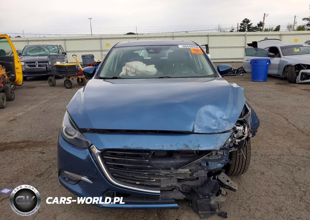 2018 Mazda 3 Grand Touring VIN:3MZBN1M30JM265324 - 5