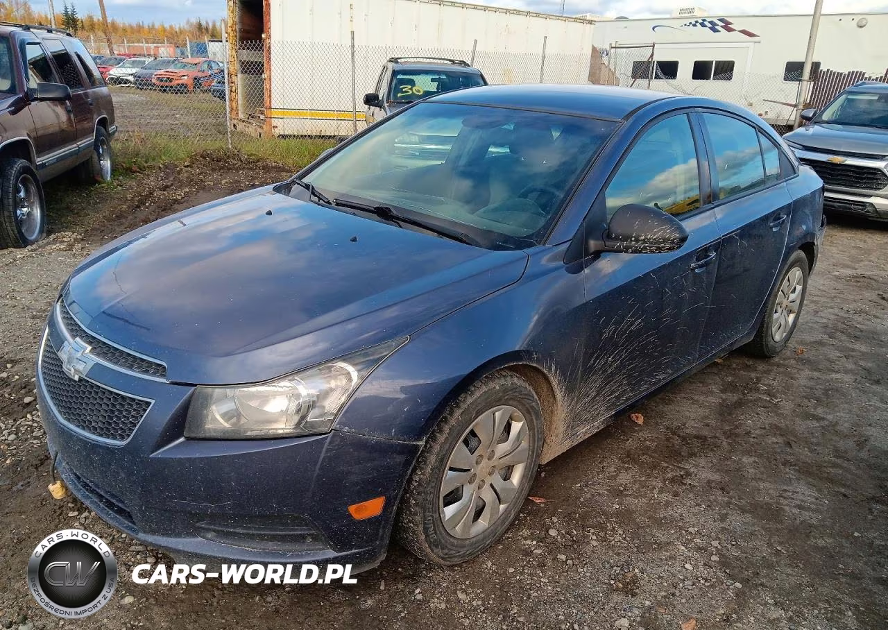 2014 Chevrolet Cruze Ls VIN:1G1PA5SH9E7146156 - 1
