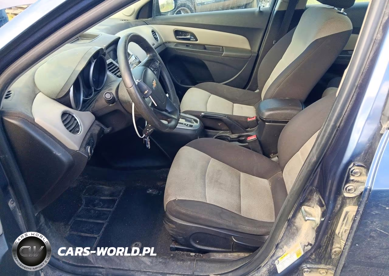2014 Chevrolet Cruze Ls VIN:1G1PA5SH9E7146156 - 7