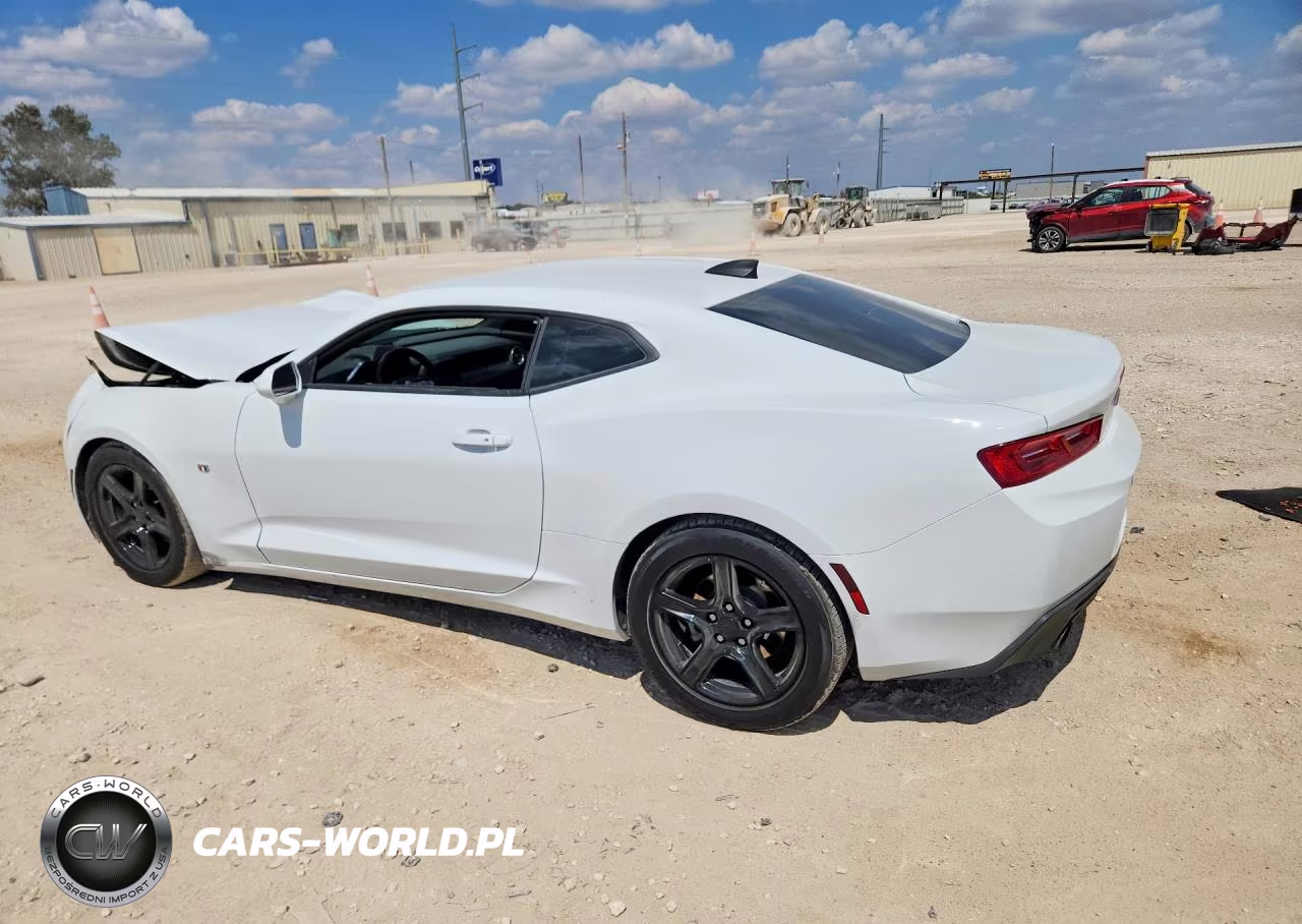 2018 Chevrolet Camaro Ls VIN:1G1FA1RX4J0118253 - 2