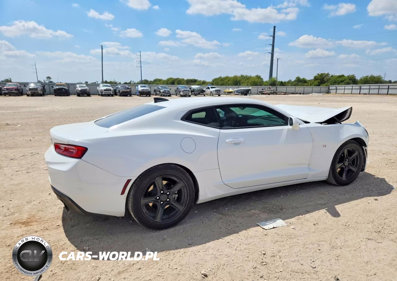 2018 Chevrolet Camaro Ls VIN:1G1FA1RX4J0118253 - 3