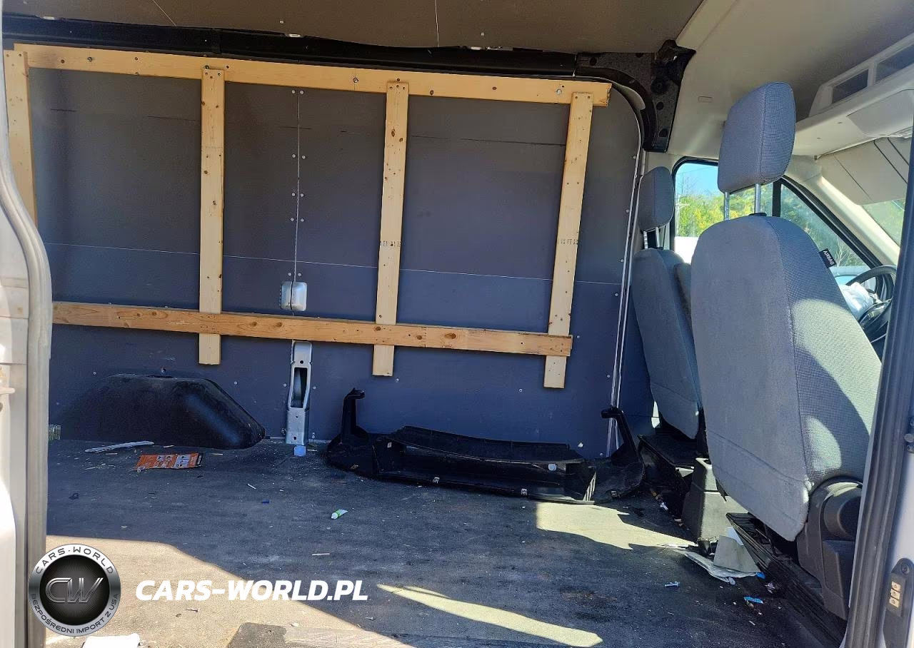 2016 Ford Transit T-250 VIN:1FTYR1CMXGKA27699 - 11