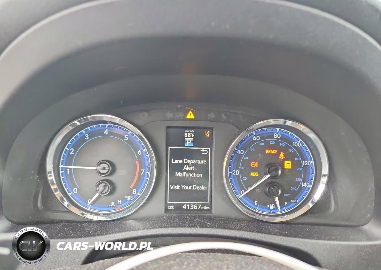 2017 Toyota Corolla Se VIN:2T1BURHE6HC930889 - 9