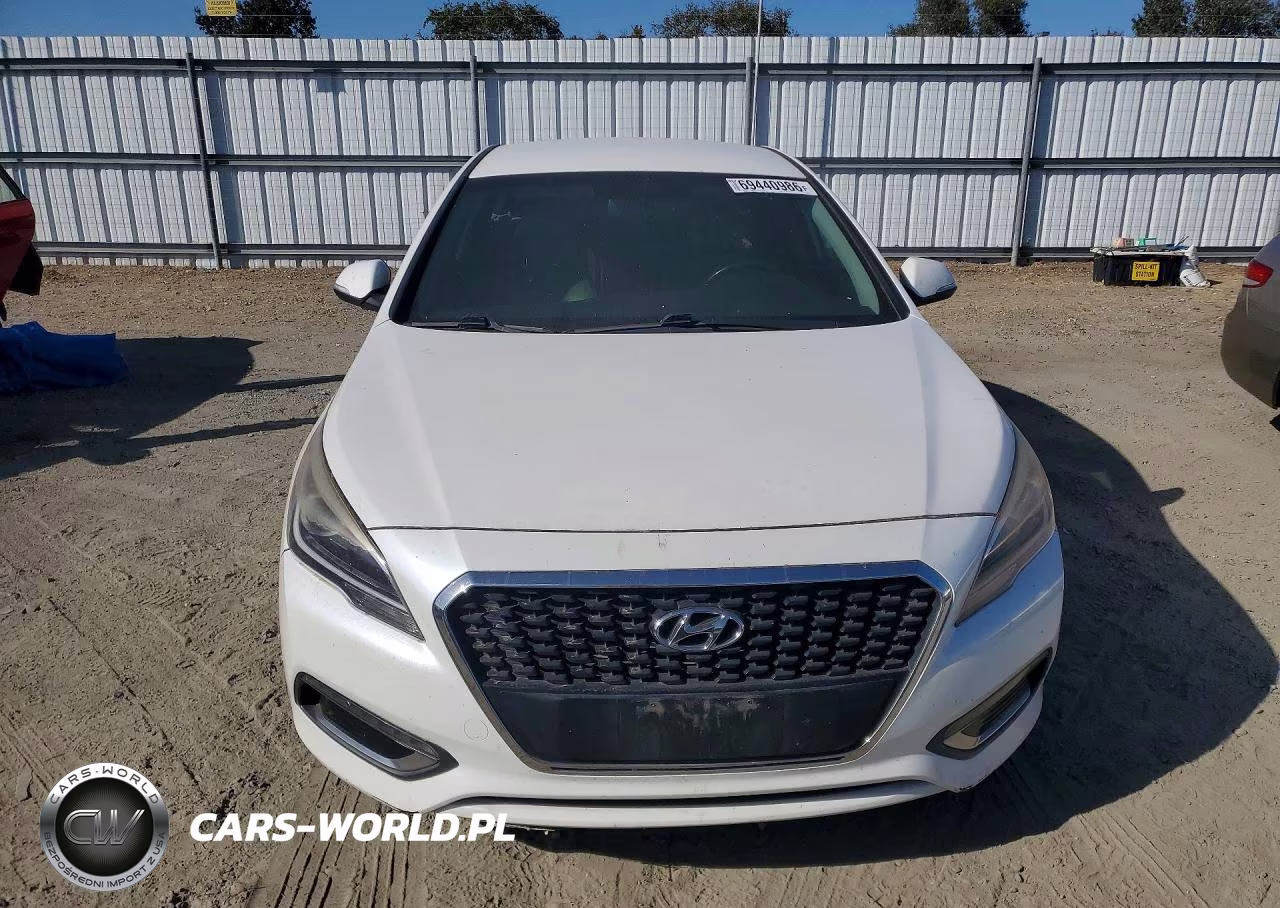 2016 Hyundai Sonata Hybrid Limited VIN:KMHE34L16GA025428 - 5