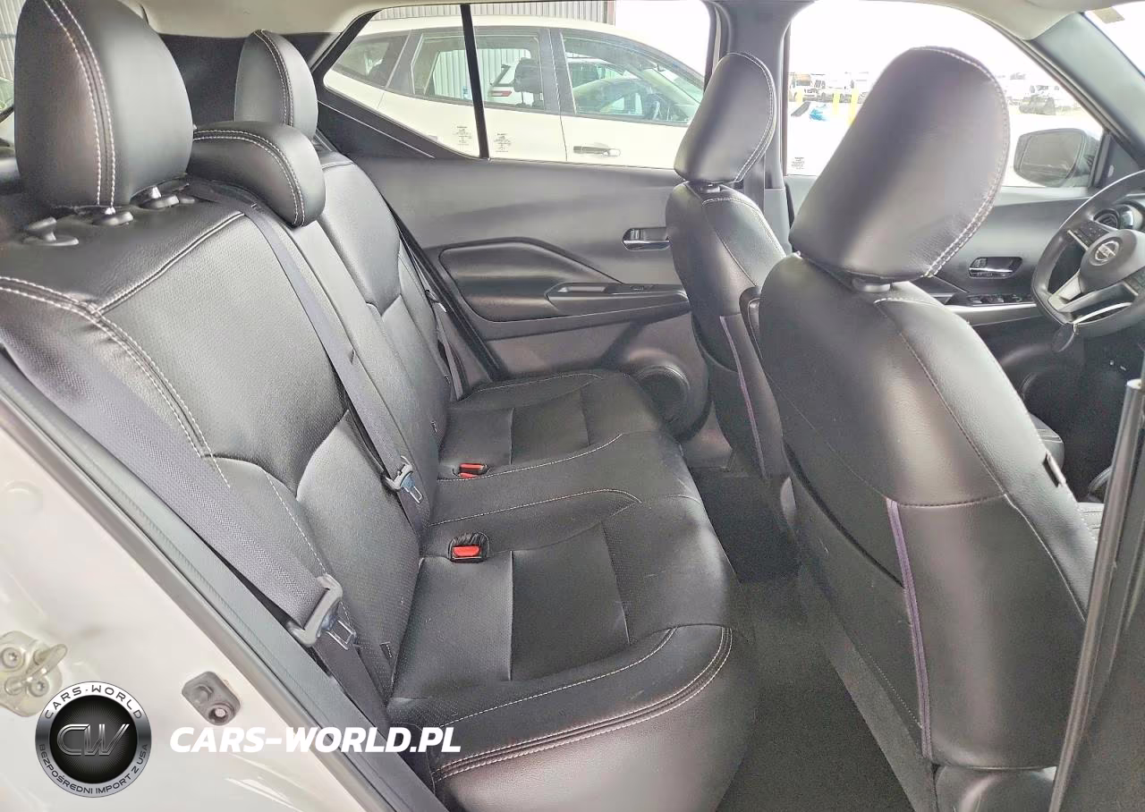 2019 Nissan Kicks Sv VIN:3N1CP5CU7KL499053 - 11
