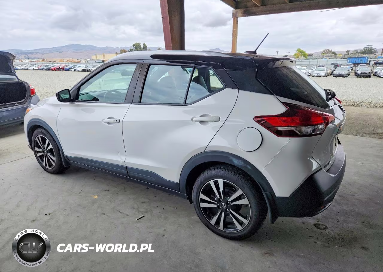2019 Nissan Kicks Sv VIN:3N1CP5CU7KL499053 - 2