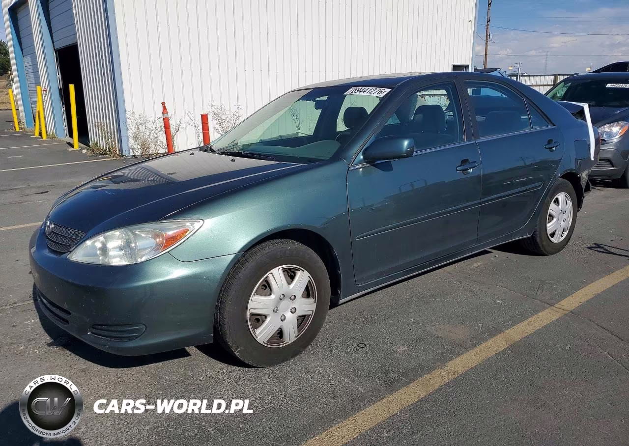 2004 Toyota Camry Le