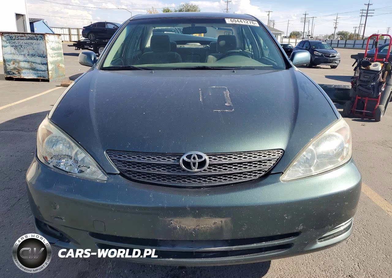 2004 Toyota Camry Le VIN:JTDBE32K940255374 - 5