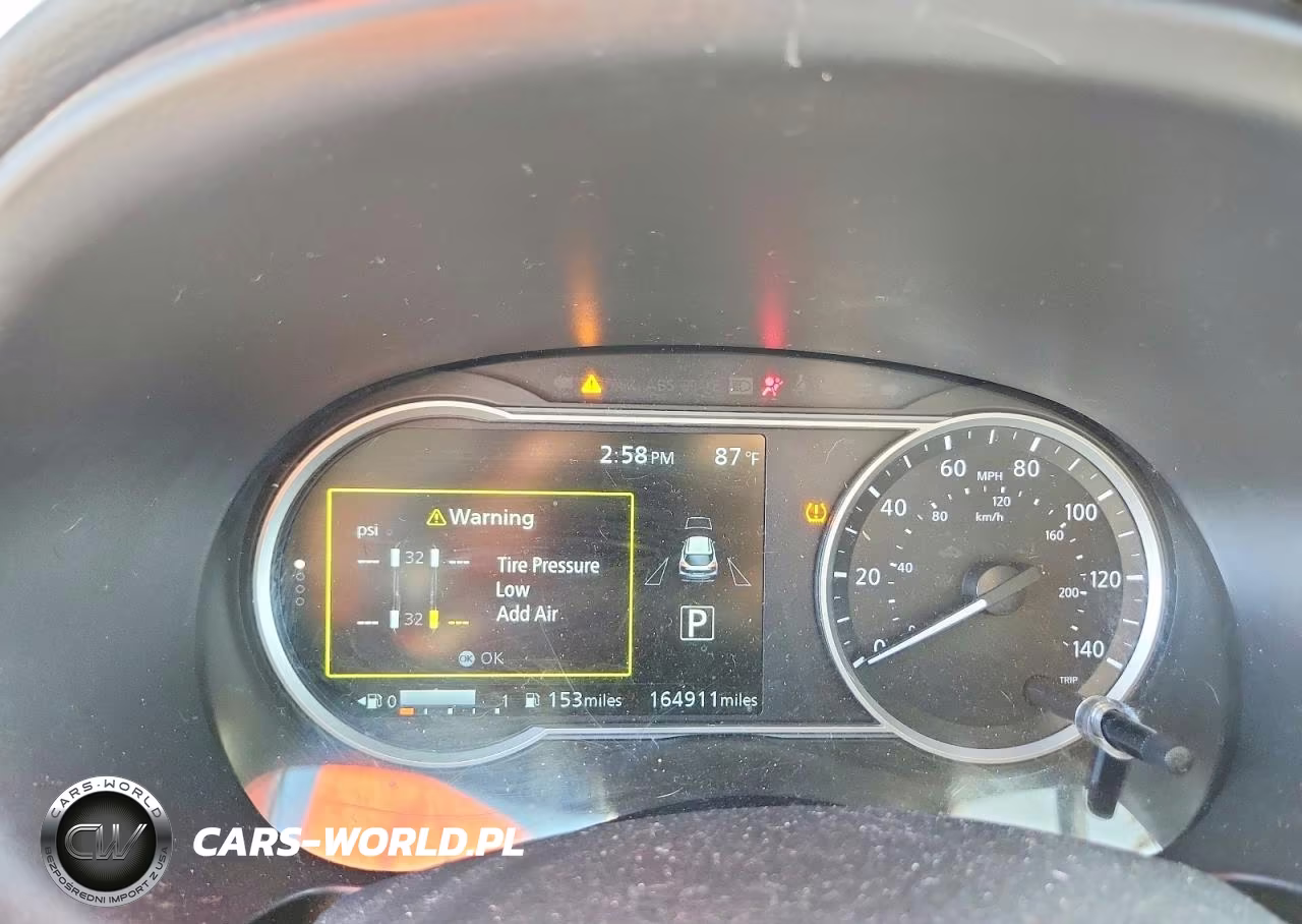 2019 Nissan Kicks Sv VIN:3N1CP5CU3KL520285 - 9