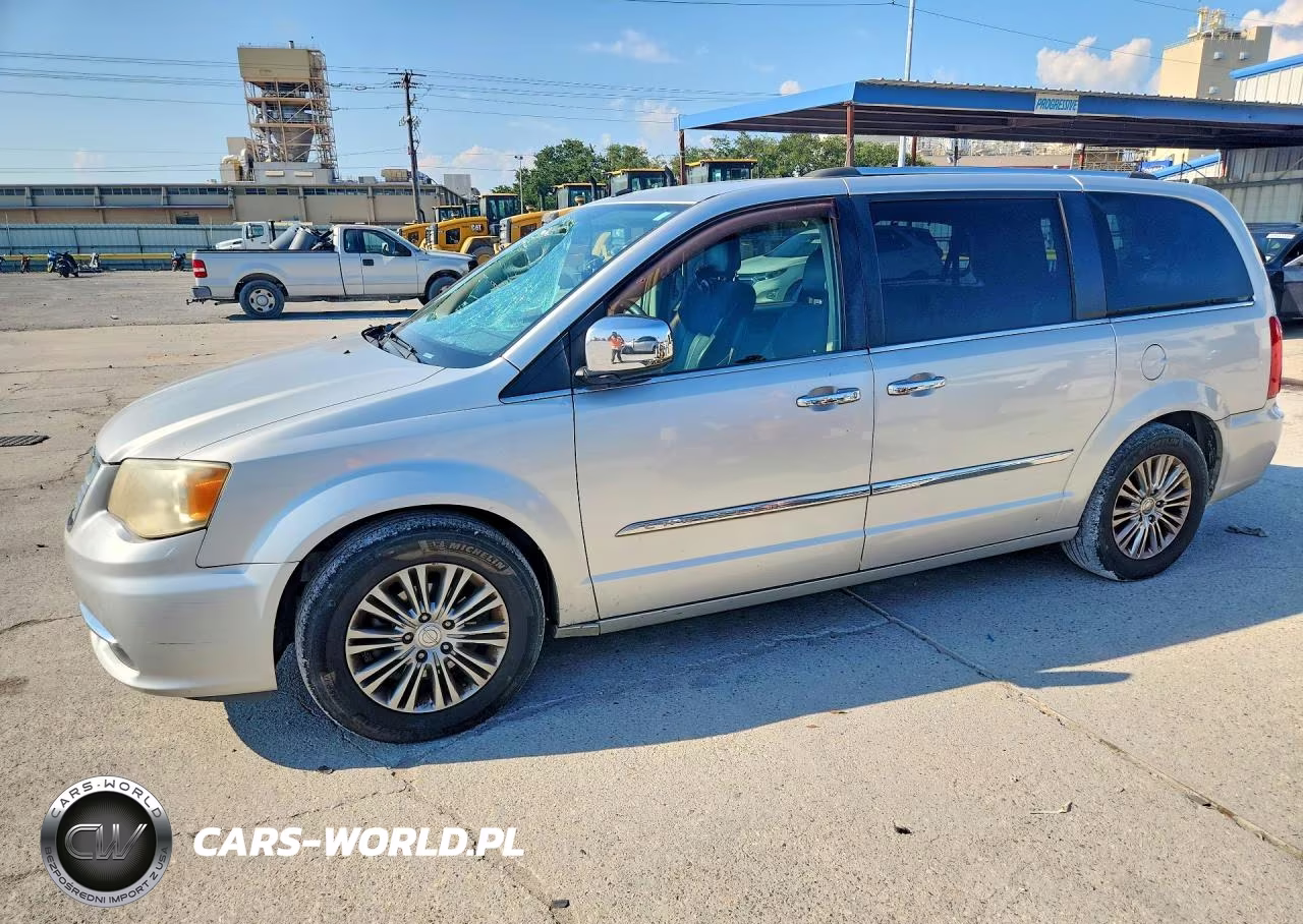 2011 Chrysler Town & Country Limited VIN:2A4RR6DG1BR781699 - 1