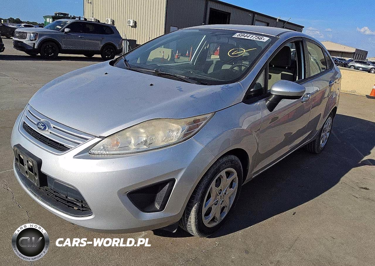 2013 Ford Fiesta S