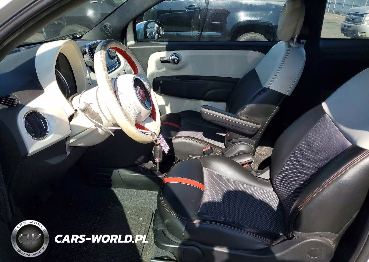 2019 Fiat 500 Electric VIN:3C3CFFGE5KT686322 - 7