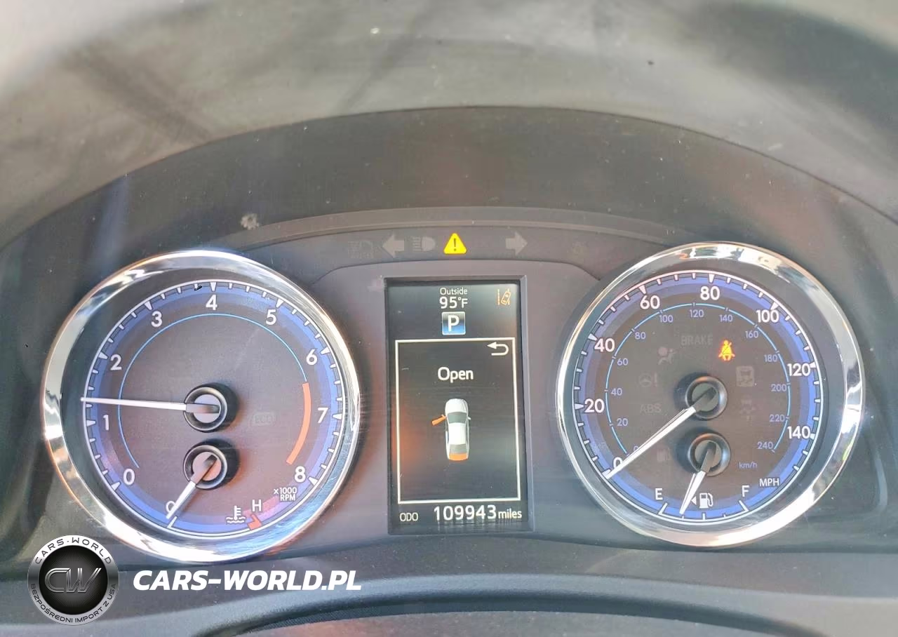 2018 Toyota Corolla Se VIN:2T1BURHEXJC084840 - 9