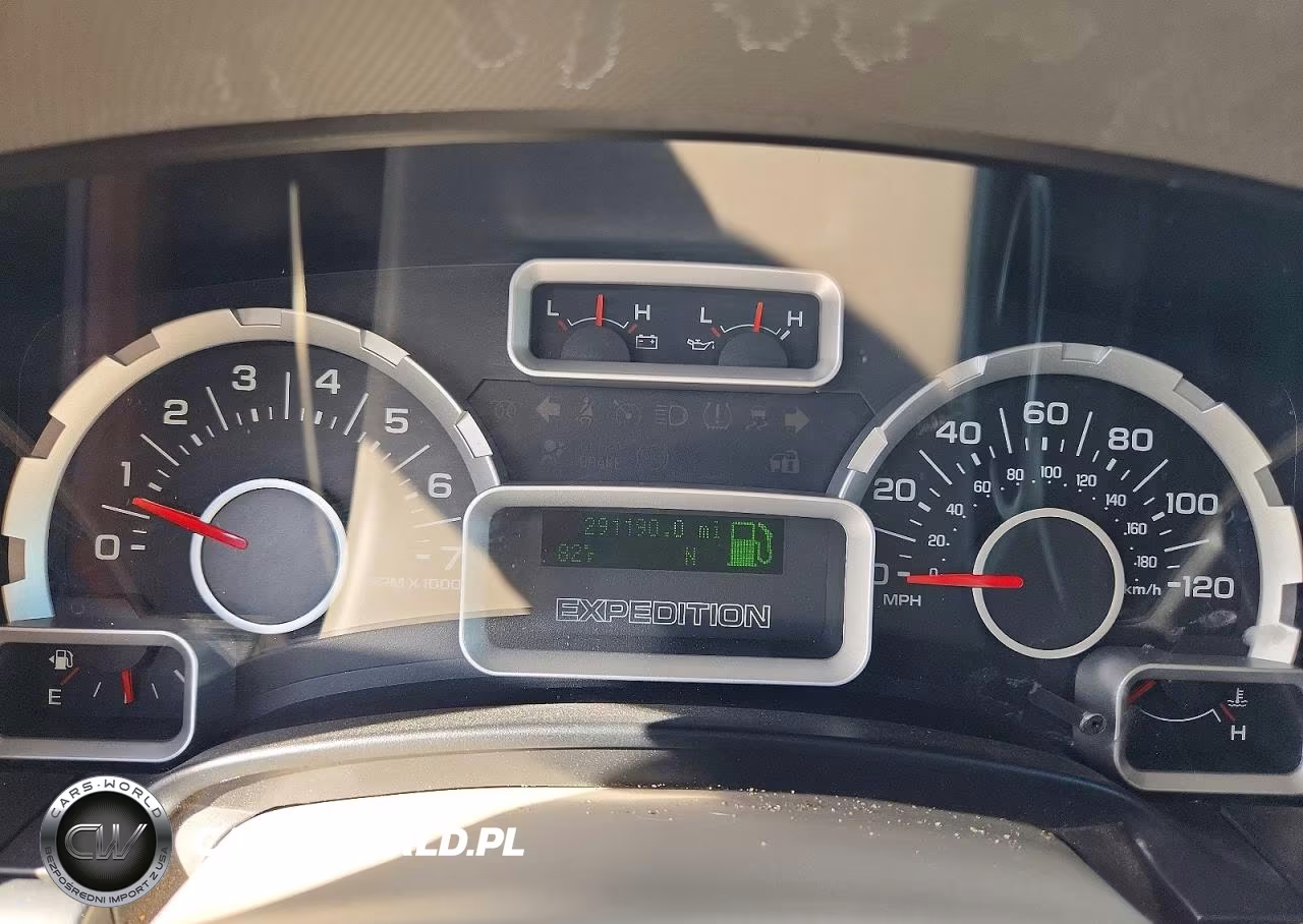 2010 Ford Expedition El Xlt VIN:1FMJK1F57AEA14940 - 9