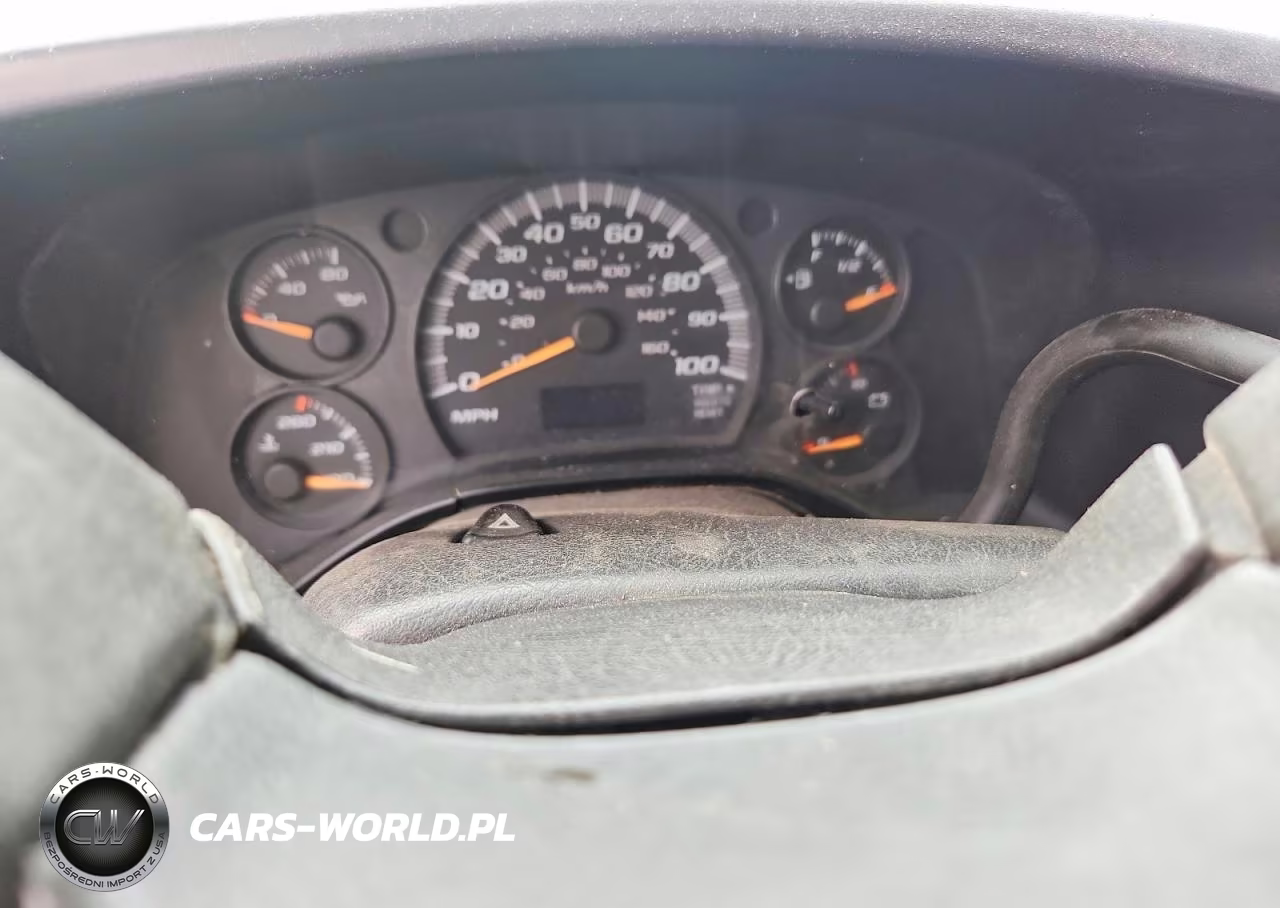 2006 Chevrolet Express G2500 VIN:1GCGG25V361151217 - 9