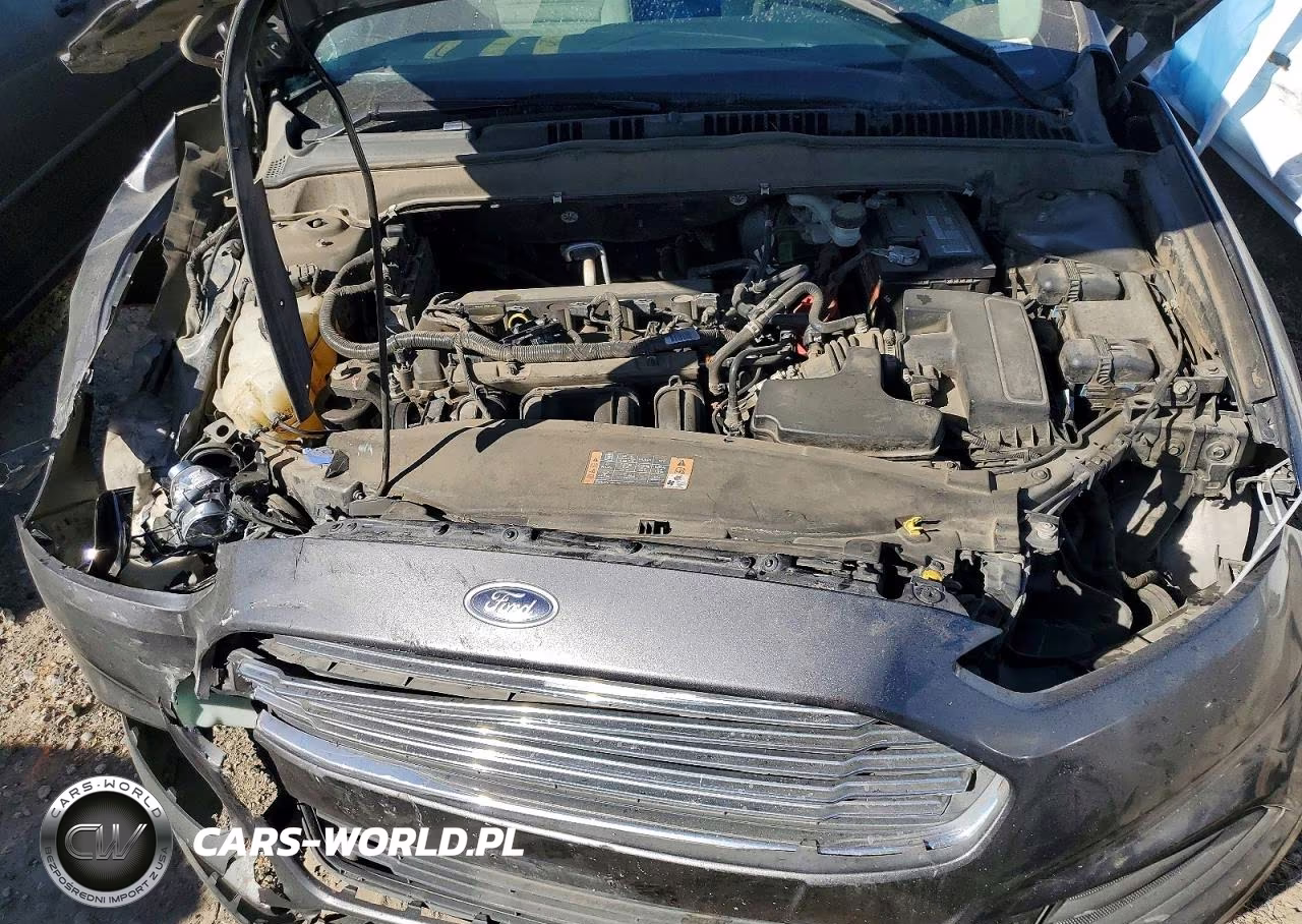 2015 Ford Fusion S VIN:3FA6P0G77FR226916 - 11